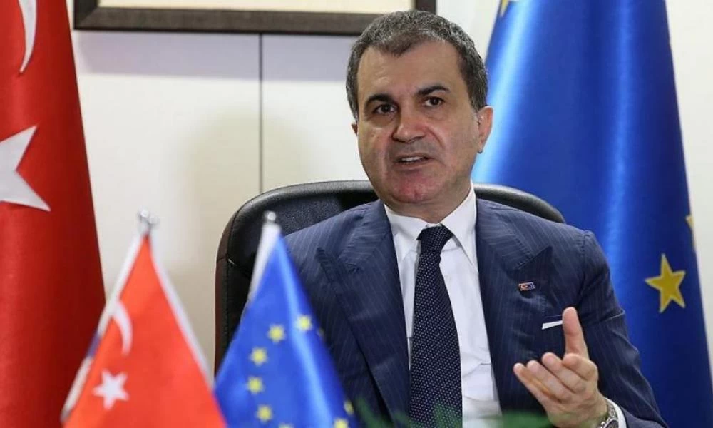 "Πυρά" Τσελίκ κατά Μακρόν: "Η Γαλλία να σταματήσει το κήρυγμα στην Τουρκία"